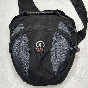 Tamrac Velocity 6X Black Camera Case Sling Bag